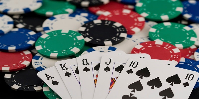 Hướng dẫn chơi poker cho người mới chơi